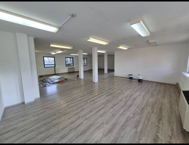 231M² OFFICE TO LET IN WOODMEAD